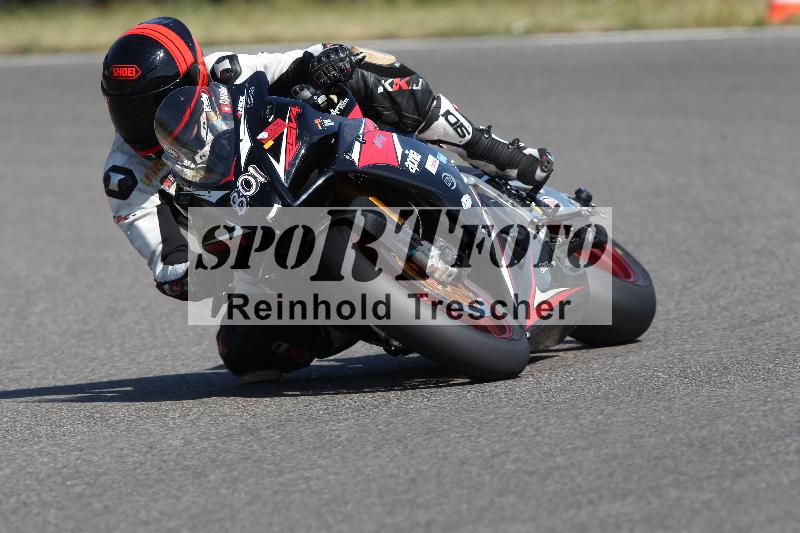 /Archiv-2022/25 16.06.2022 TZ Motorsport ADR/Gruppe rot/801